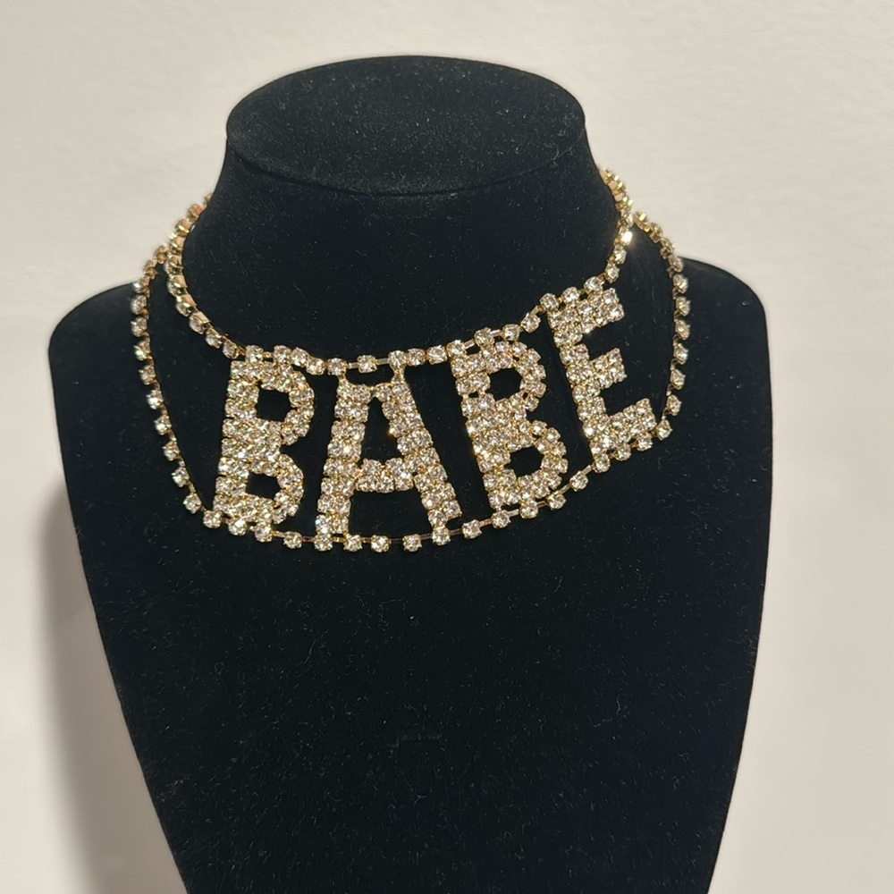“Hey Babe” Choker/Necklace